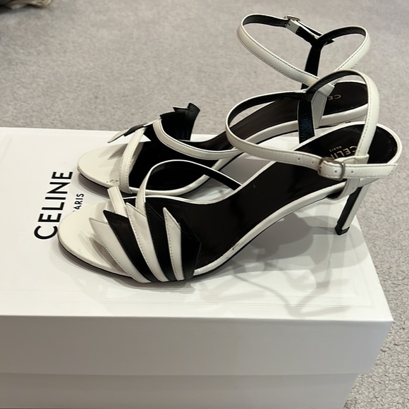 Celine size 38 (8us) beautiful white and black feathered sides. - Picture 4 of 11